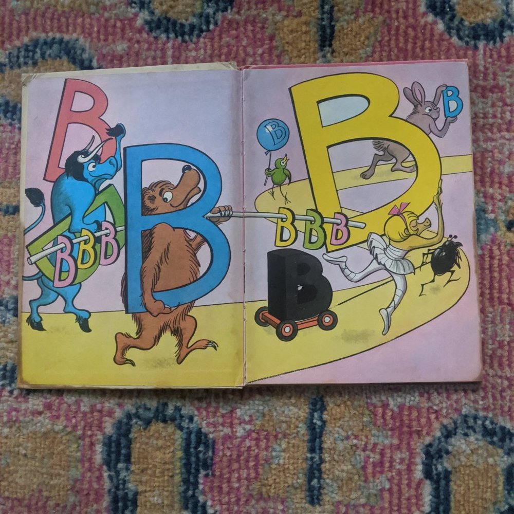 The Berestain's Book 1971 Children's Vintage Book - Picture 3 of 5